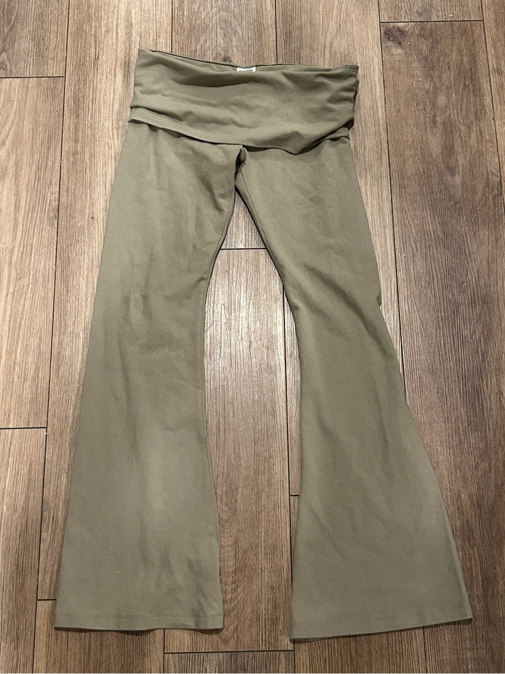 PINK Victoria's Secret Women's Foldover Flared Pull-On Pants Green M